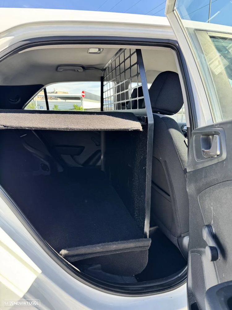 Hyundai i20 1.1 CRDi Access Plus - 22