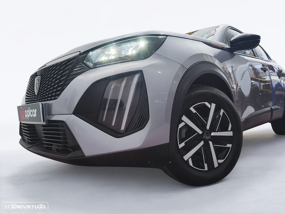 Peugeot 2008 1.2 PureTech Style - 8