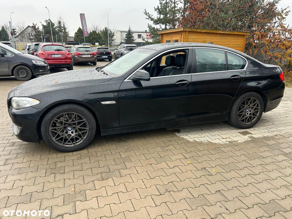 BMW Seria 5 530d Modern Line - 9