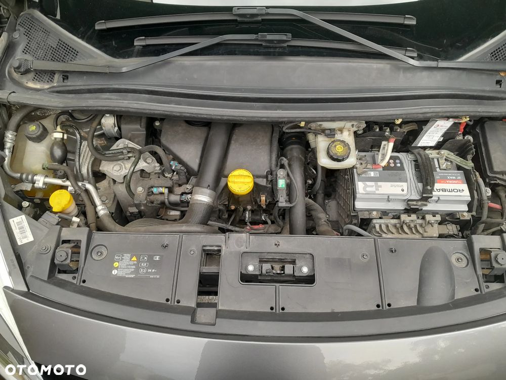 Renault Scenic 1.5 dCi Energy Bose EDC EU6 - 23