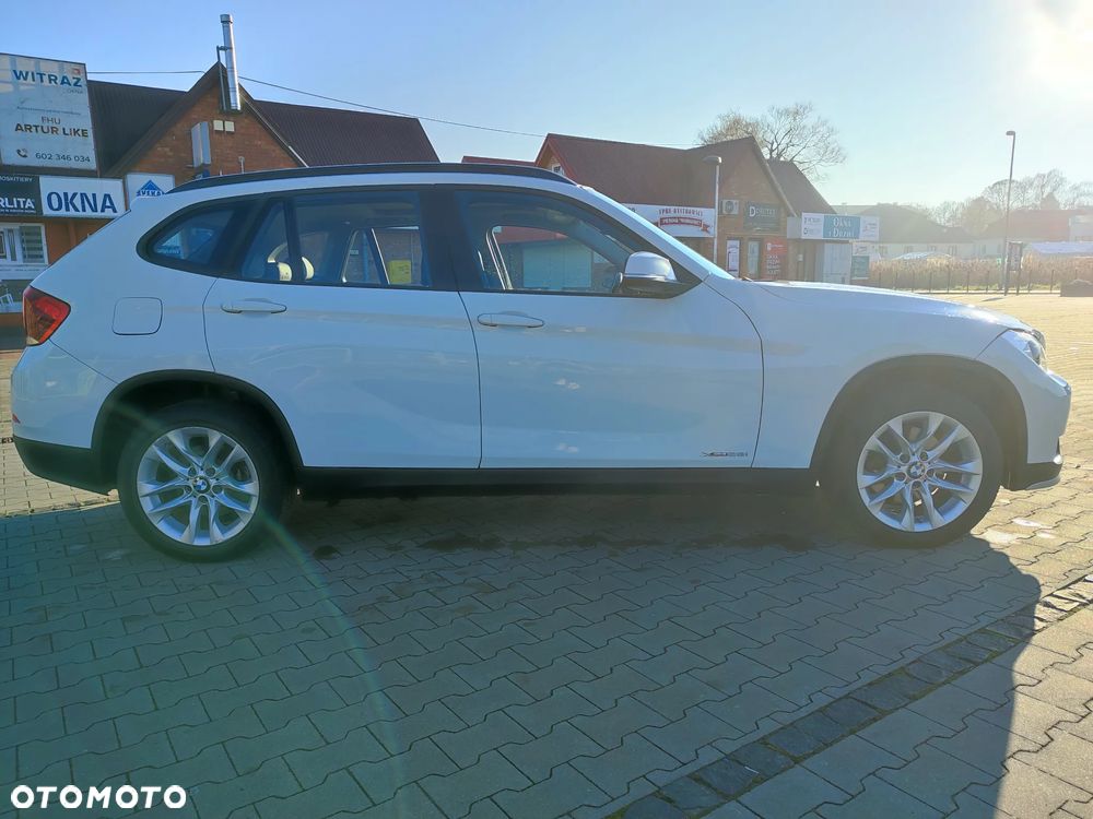 BMW X1 xDrive28i - 16