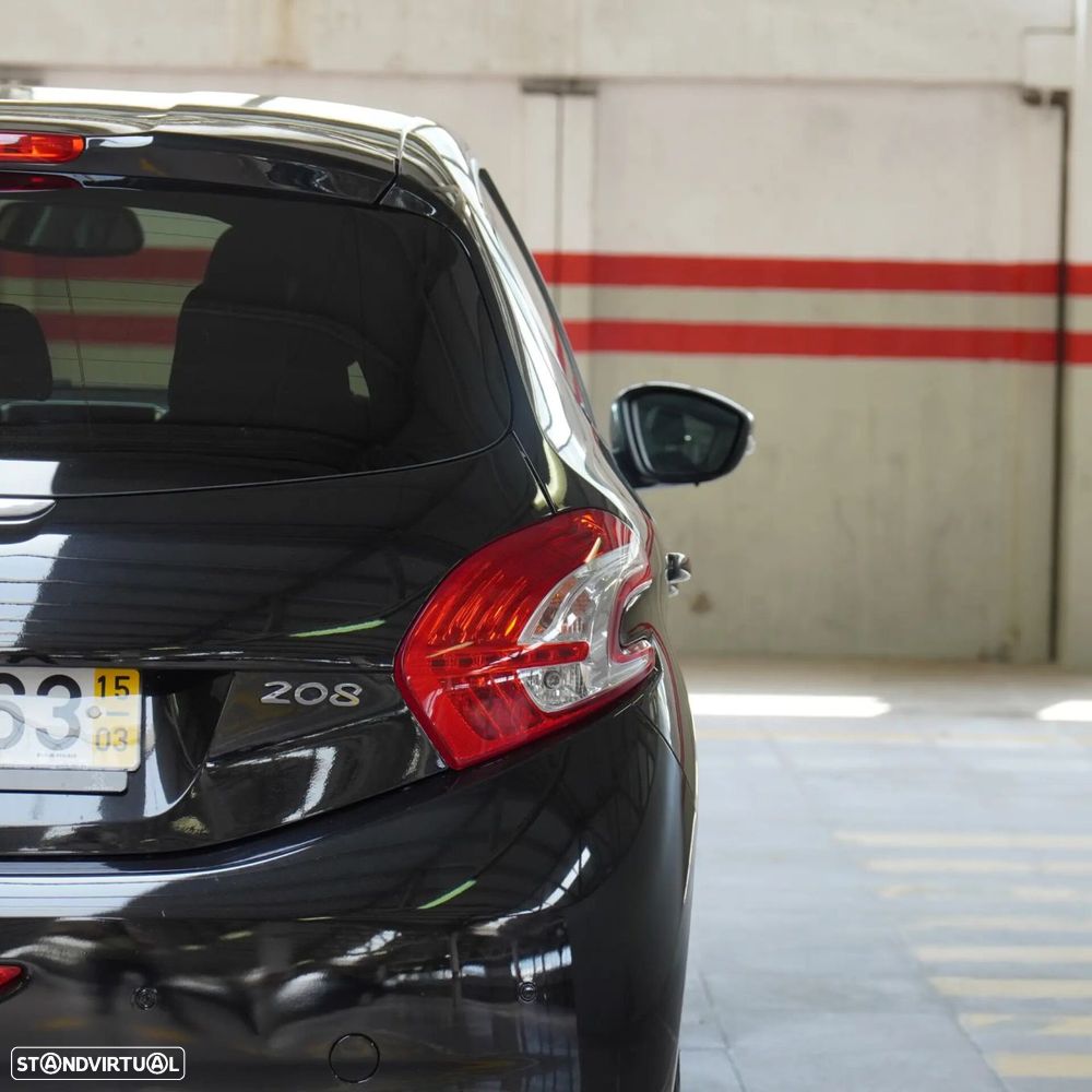 Peugeot 208 1.2 PureTech Style - 33