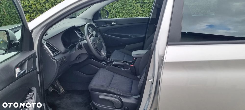 Hyundai Tucson 1.6 GDI BlueDrive Comfort 2WD - 5