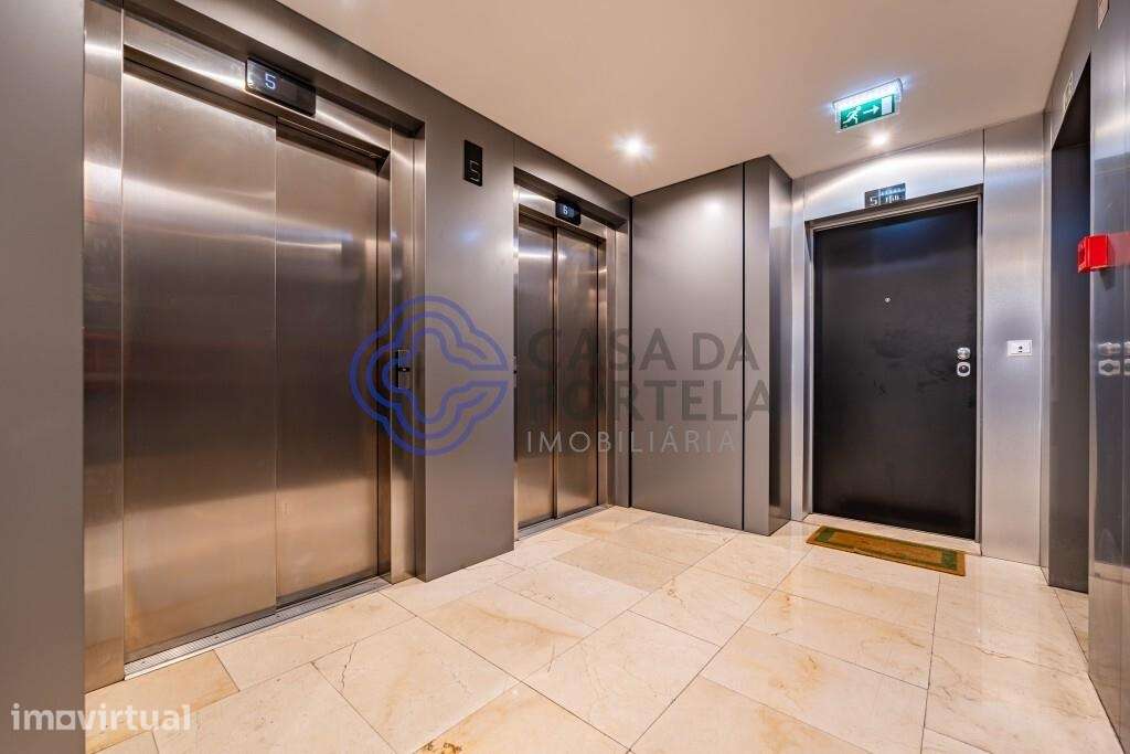 Apartamento T4 no Bessa, Boss Luxury, com 3 lugares de garagem e vista - Grande imagem: 5/27