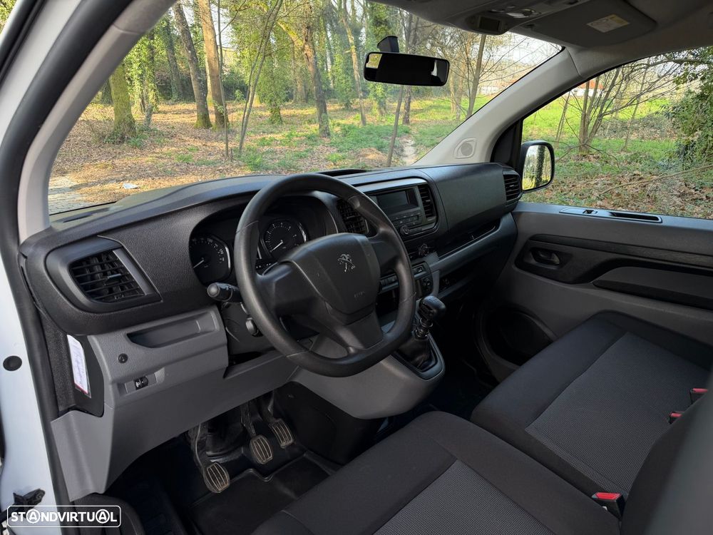 Peugeot Expert 1.5 BlueHDi L2H1 Semi-Vidrado - 27