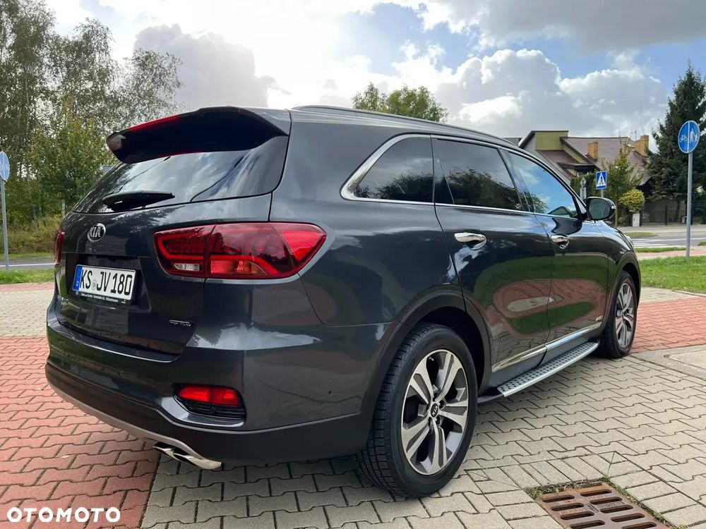 Kia Sorento 2.2 CRDi AWD GT Line - 4