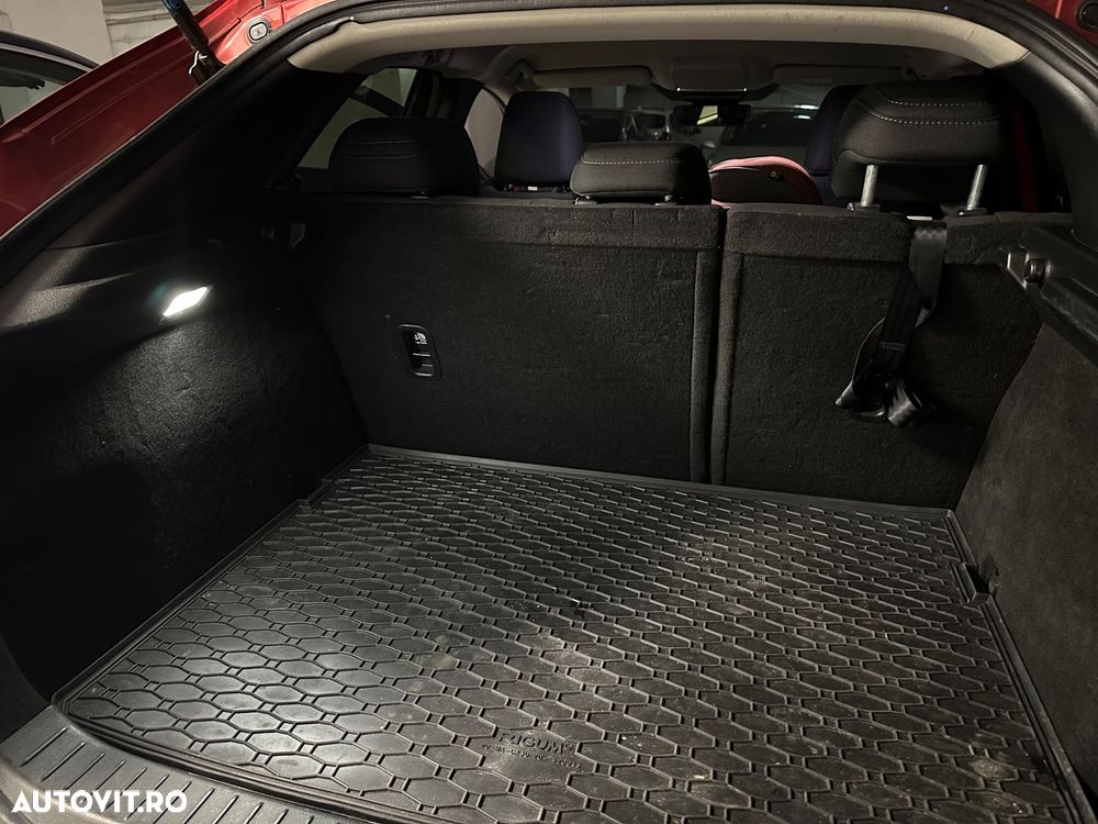Mazda CX-30 - 8