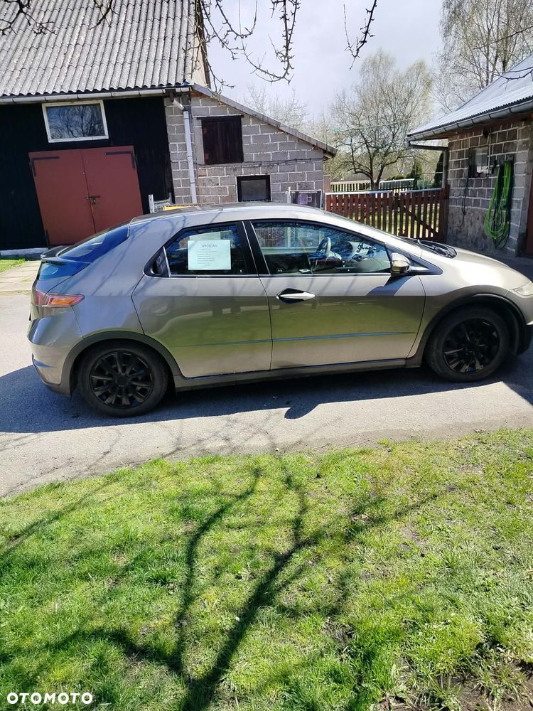 Honda Civic 1.8 Comfort - 10