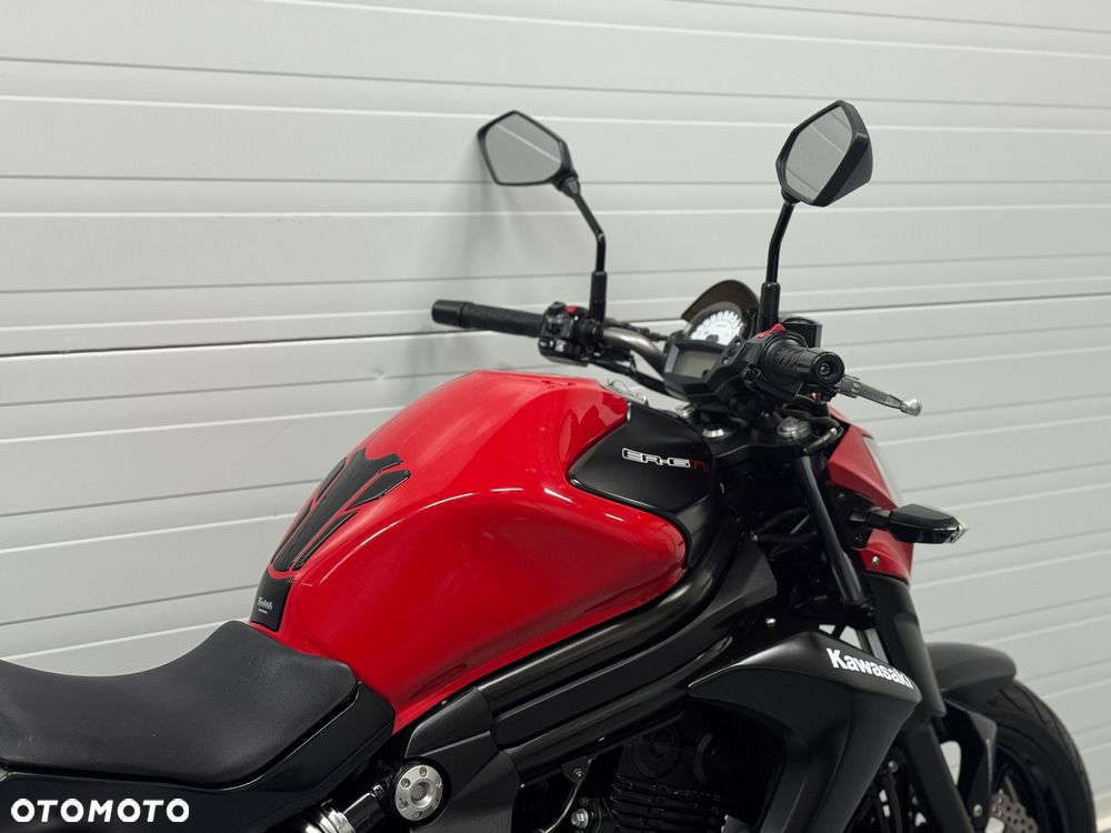 Kawasaki ER - 7