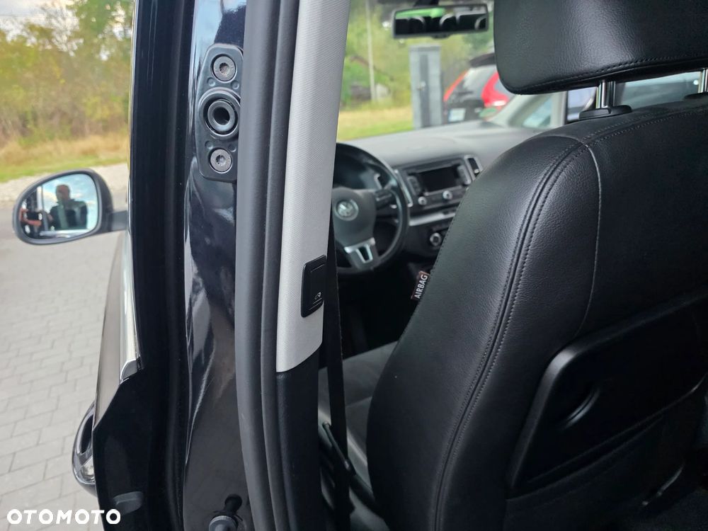 Volkswagen Sharan 2.0 TDI BlueMotion Technology Highline - 17