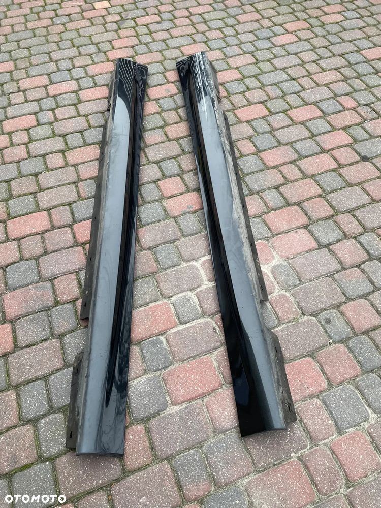 bmw e90 e91 progi nakładki progowe m pakiet 475 blacksapphire