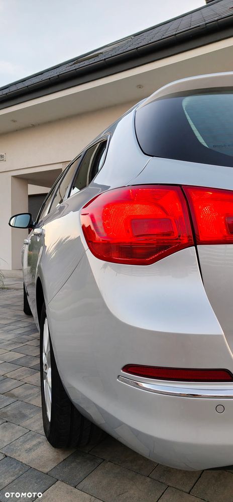 Opel Astra 1.6 ENERGY - 37