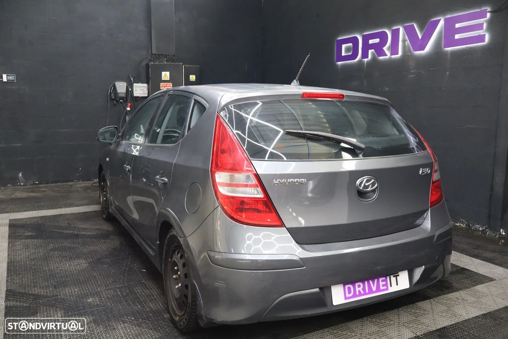 Hyundai i30 1.4 Classic - 5