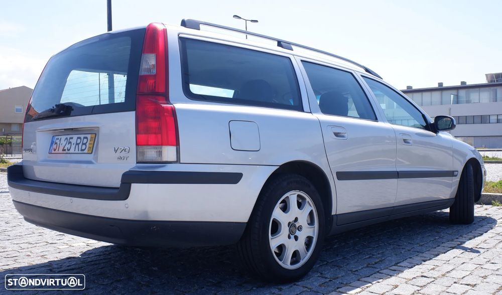 Volvo V70 2.0 T - 6