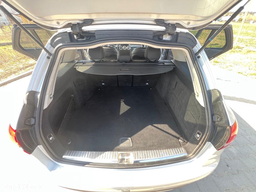 Mercedes-Benz Klasa C 180 (BlueTEC) d Avantgarde - 19