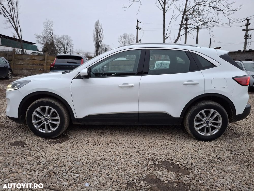 Ford Kuga 1.5 EcoBoost FWD Titanium - 8