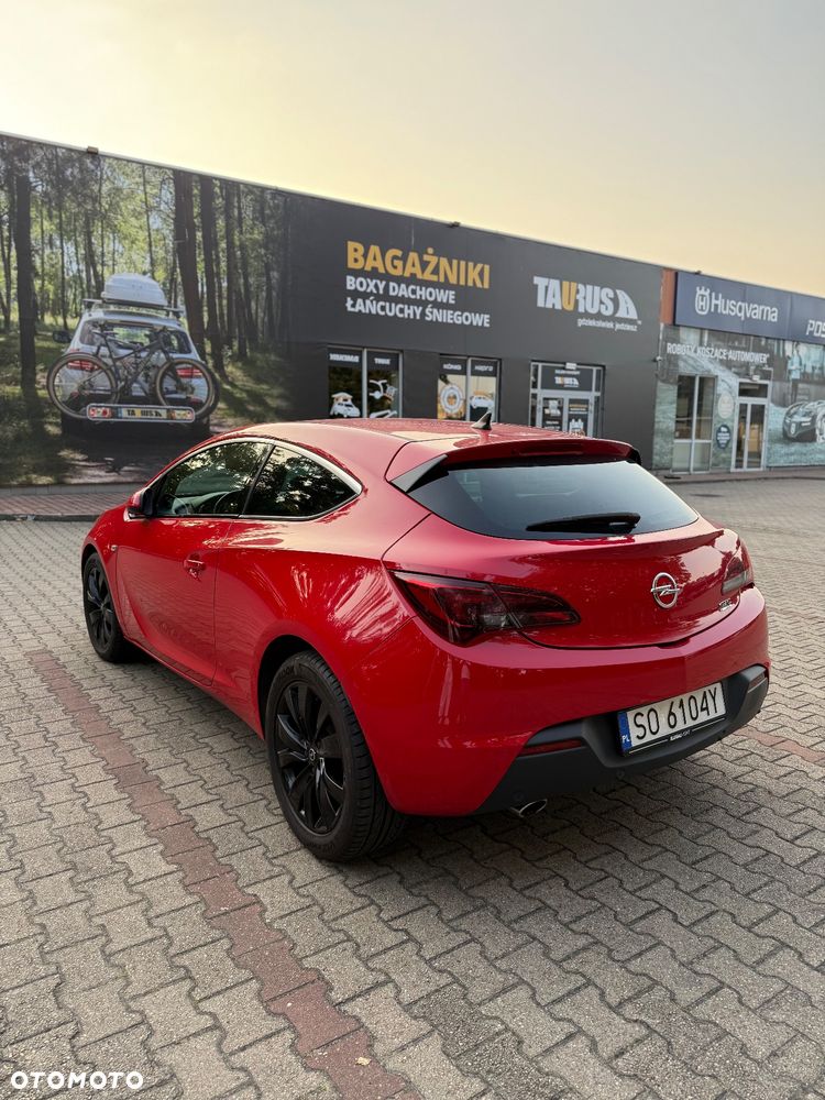Opel Astra IV GTC 1.4 T Sport - 4