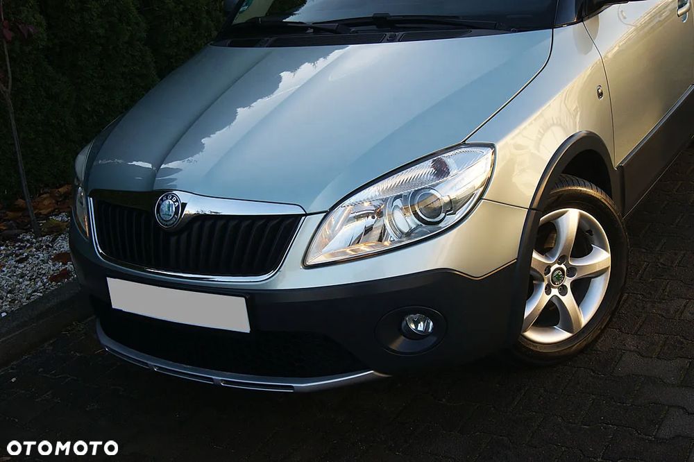 Skoda Fabia 1.2 TSI Scout - 20