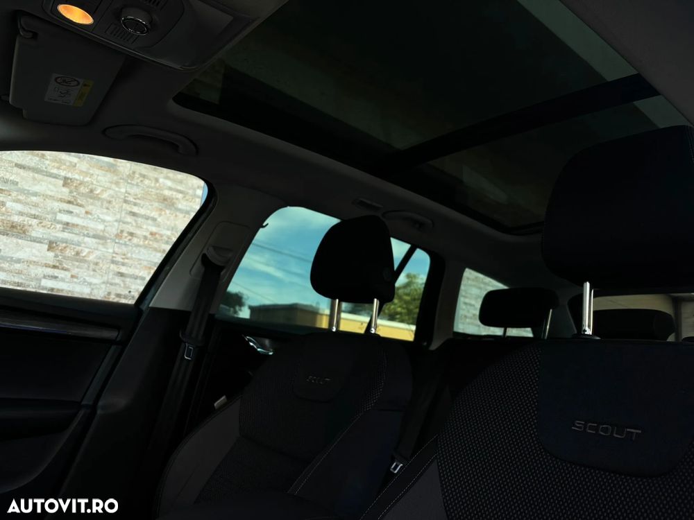 Skoda Octavia Combi Diesel 2.0 TDI 4X4 DSG Scout - 8