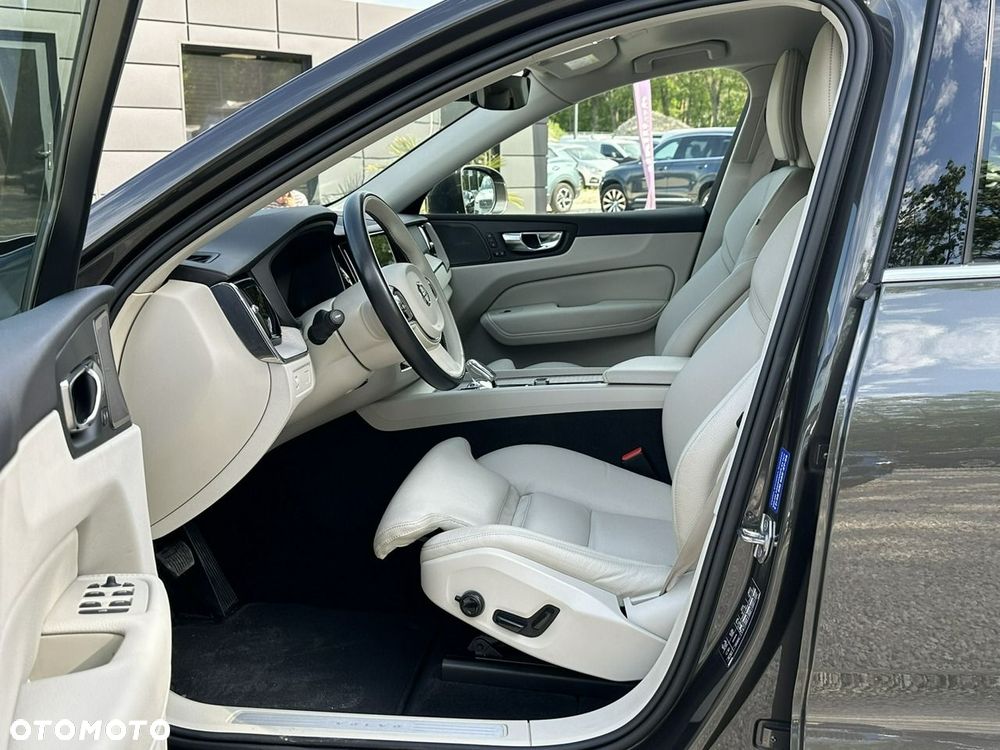 Volvo XC 60 - 12