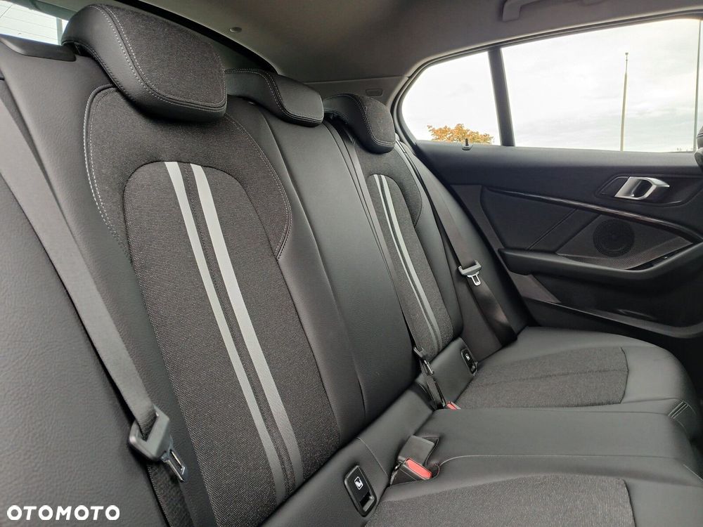 BMW Seria 1 - 18