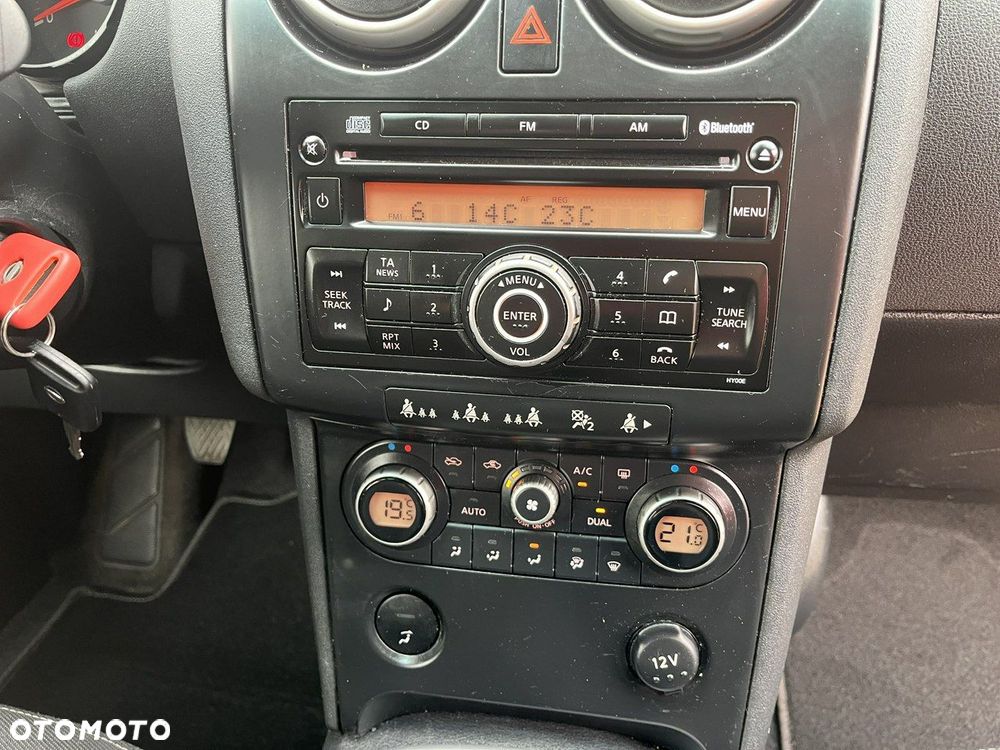 Nissan Qashqai - 21