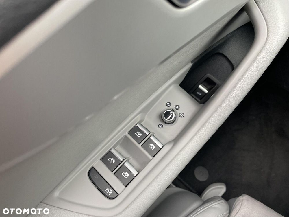 Audi A4 Allroad - 25
