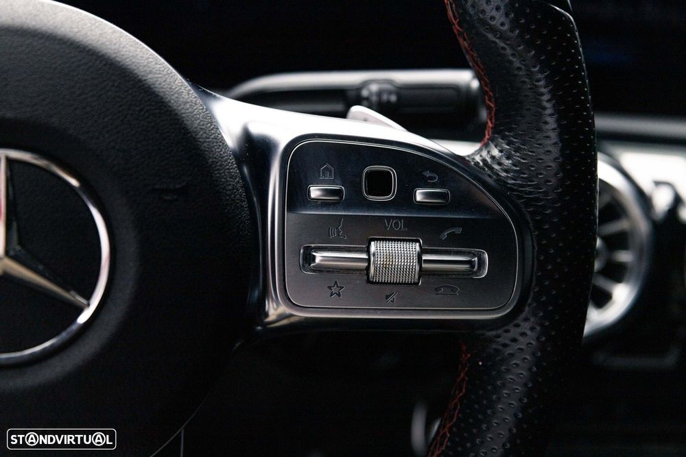 Mercedes-Benz CLA 250 e Shooting Brake AMG Line - 25