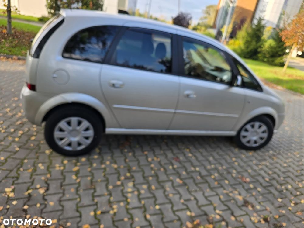 Opel Meriva 1.7 CDTI Cosmo - 10