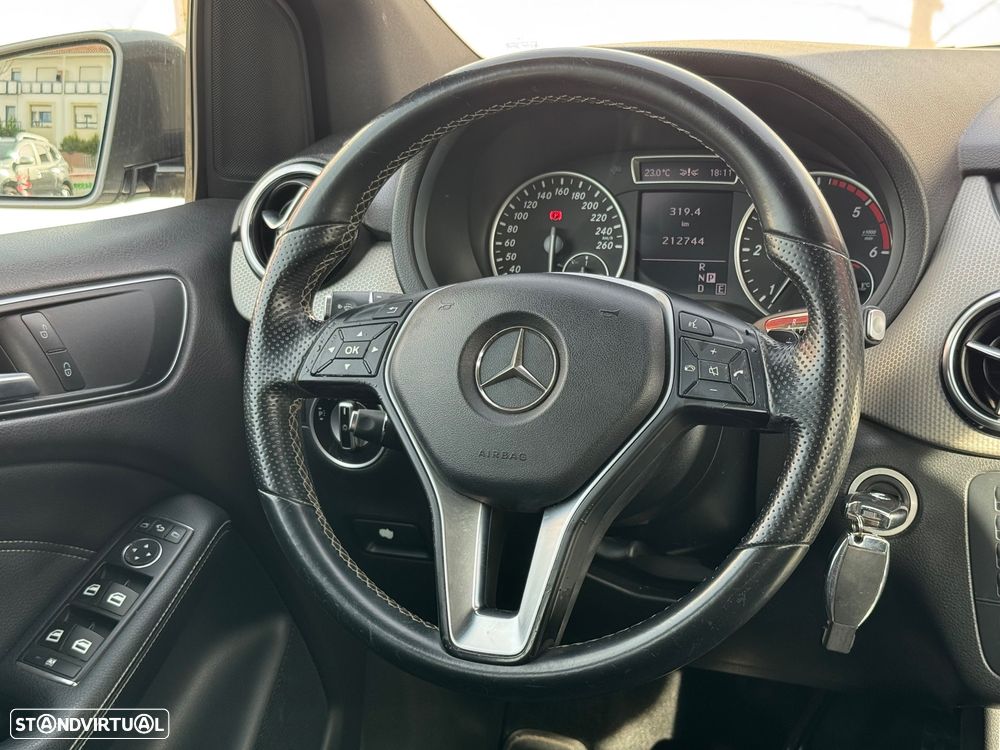 Mercedes-Benz B 200 CDI Urban Aut. - 16