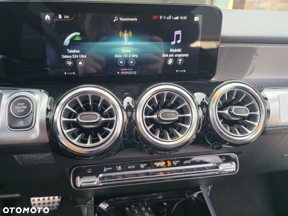 Mercedes-Benz GLB 2022