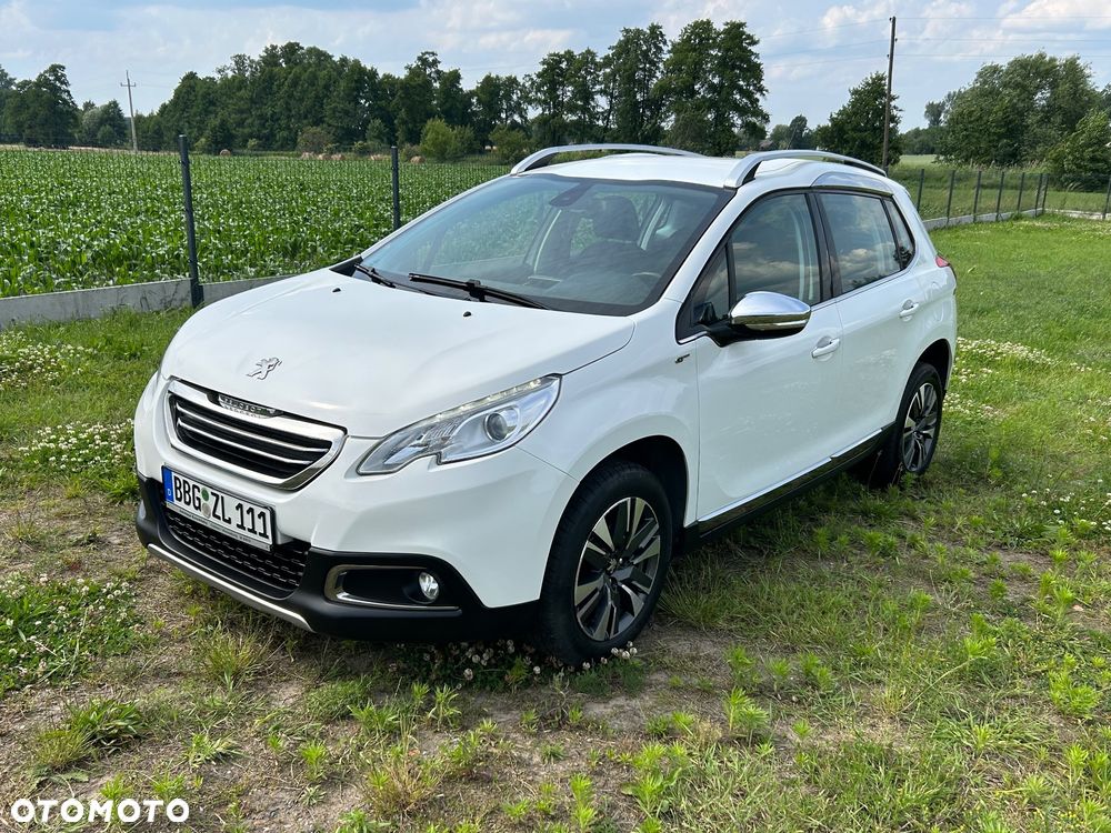 Peugeot 2008 1.6 e-HDi Allure S&S - 12