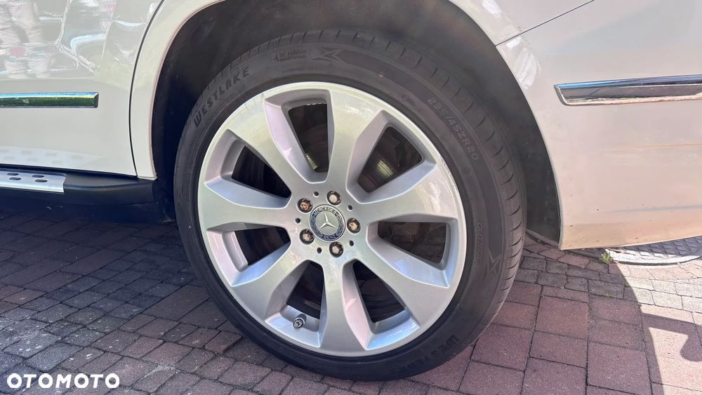 Mercedes-Benz GLK 350 4Matic 7G-TRONIC - 4