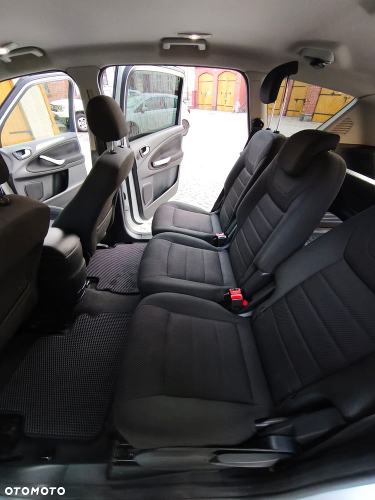 Ford S-Max 2.0 TDCi DPF Titanium - 14