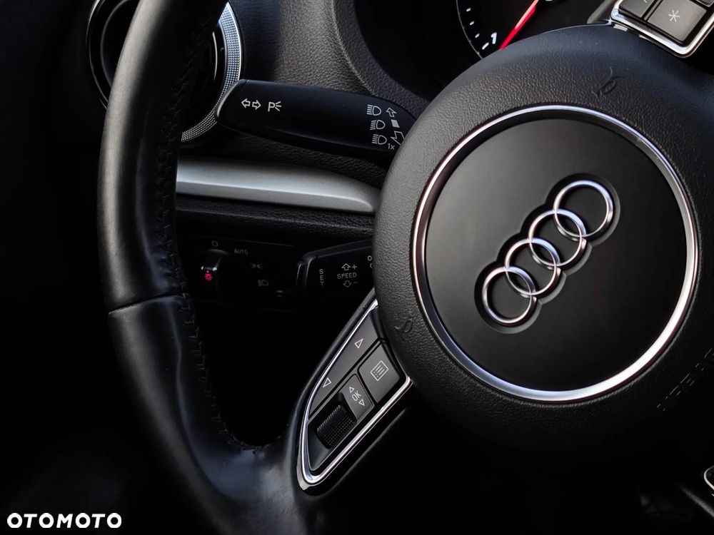Audi A3 Limousine 2.0 TDI quattro S line Sportpaket - 27
