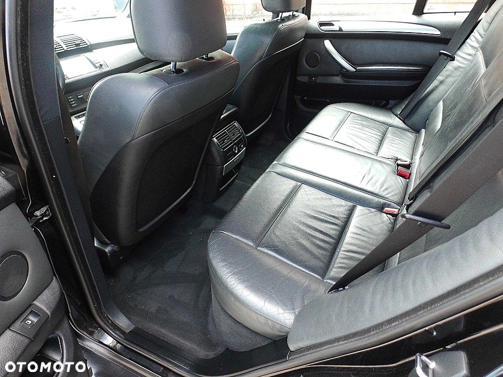 BMW X5 3.0 i Edition Exclusive - 6
