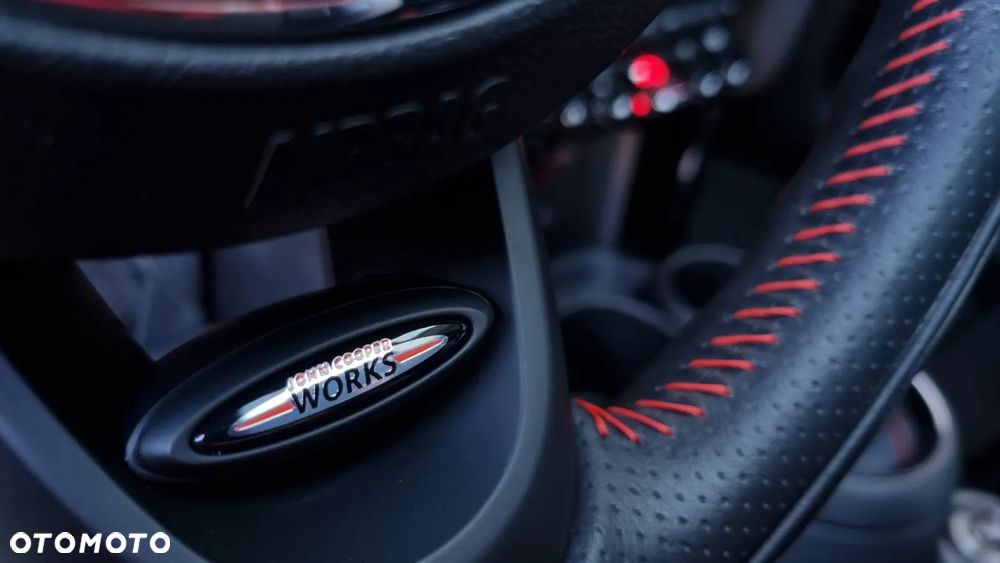 MINI John Cooper Works - 14
