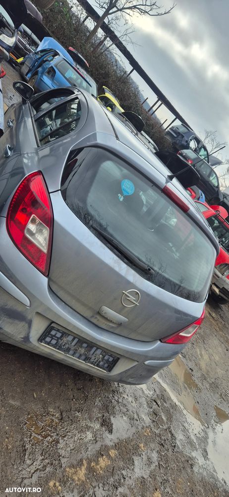 Piese de Opel Corsa D 1.3 cdti diesel - 12