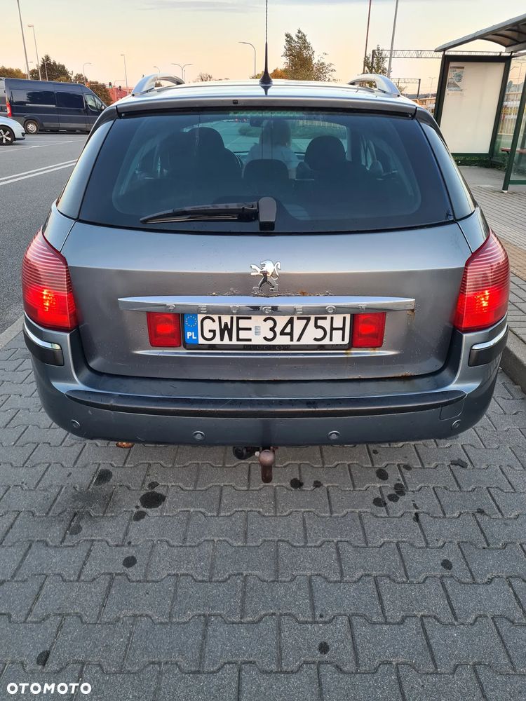Peugeot 407 - 11