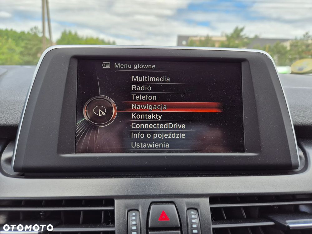 BMW Seria 2 218d Sport-Aut Luxury Line - 31