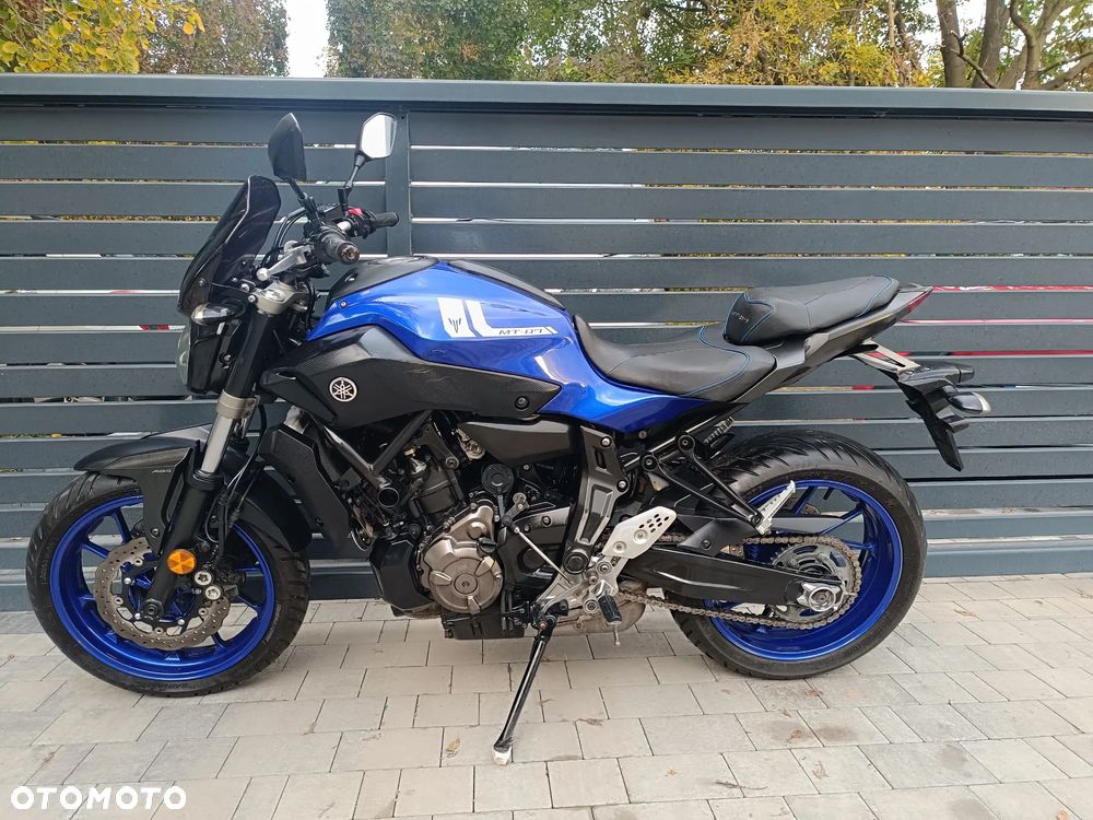 Yamaha MT - 19