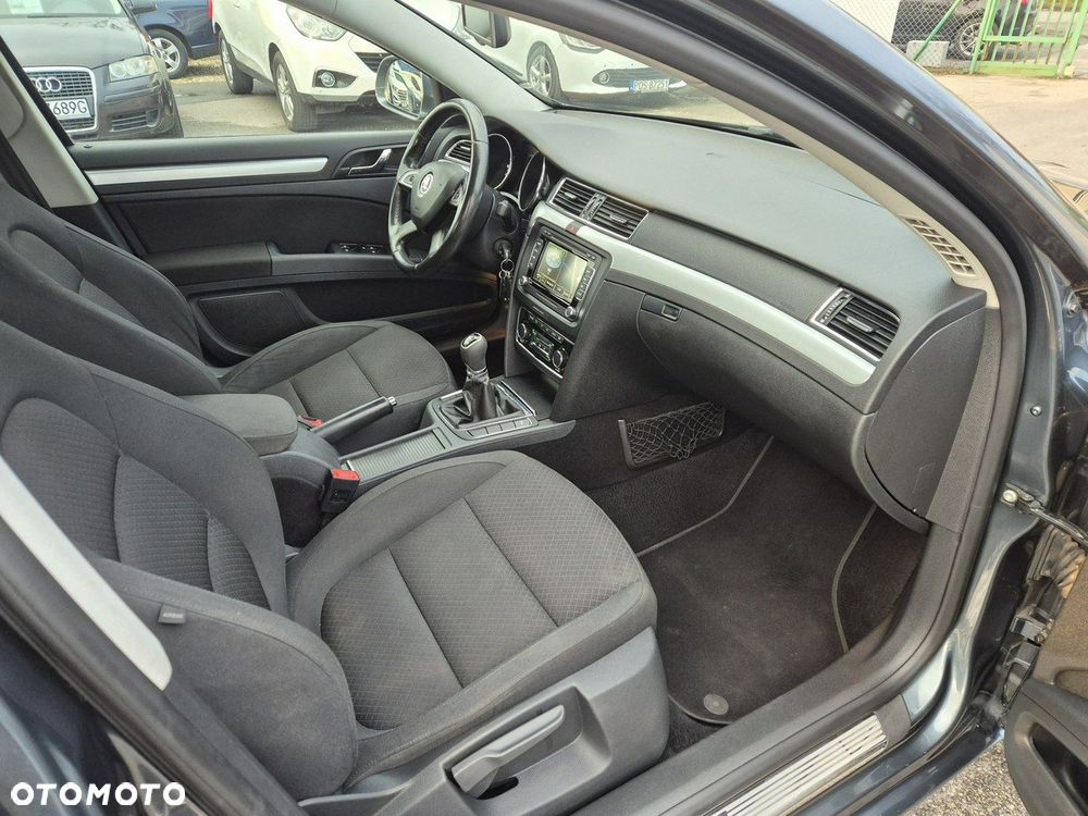 Skoda Superb - 11