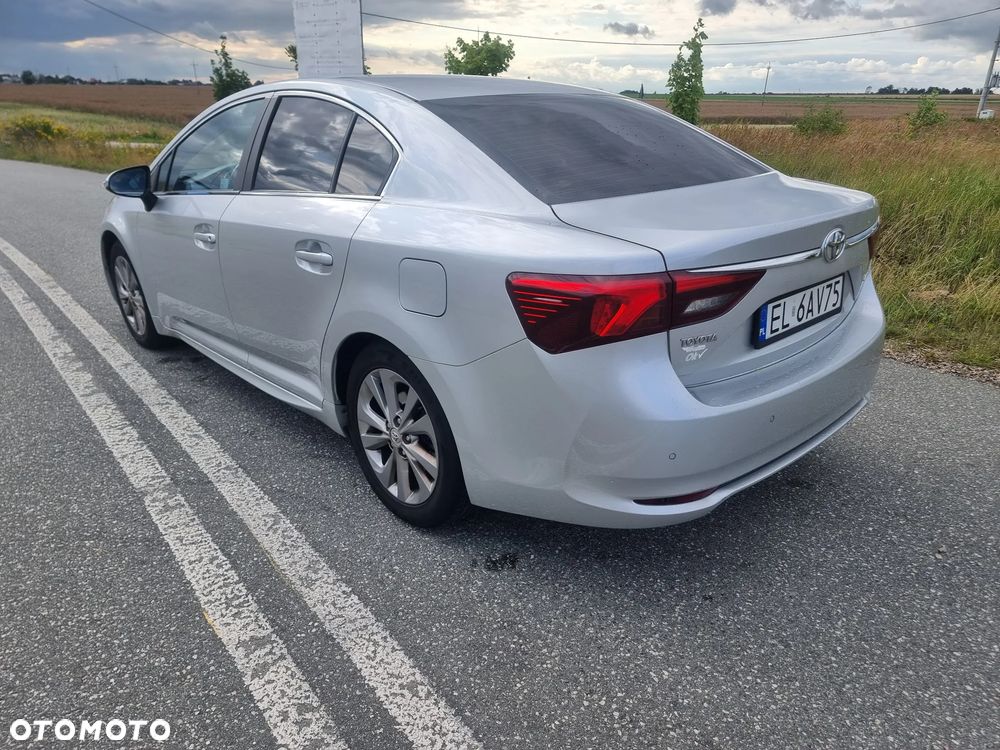 Toyota Avensis 1.8 Active - 4