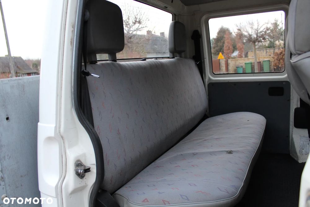 Volkswagen TRANSPORTER T4 DOKA - 21