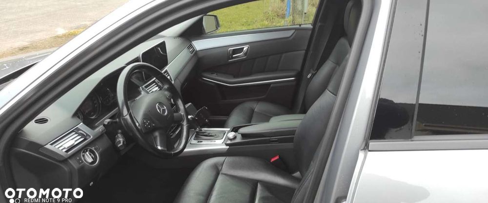 Mercedes-Benz Klasa E - 21