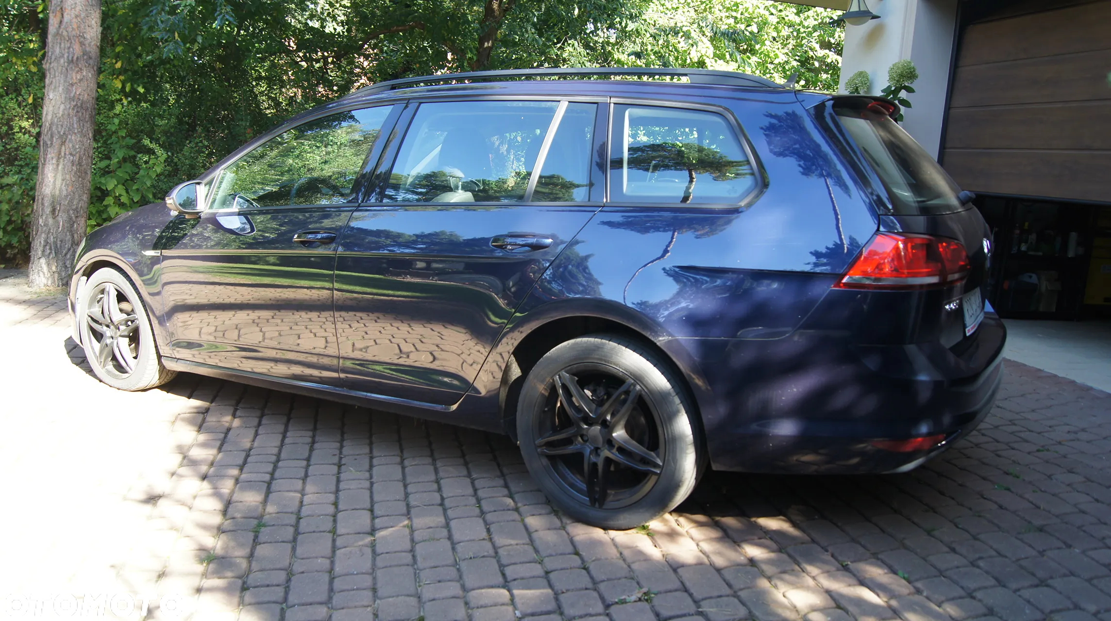 Volkswagen Golf 1.6 TDI BlueMotion Comfortline - 6