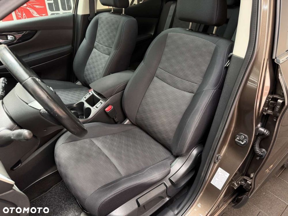 Nissan Qashqai - 22