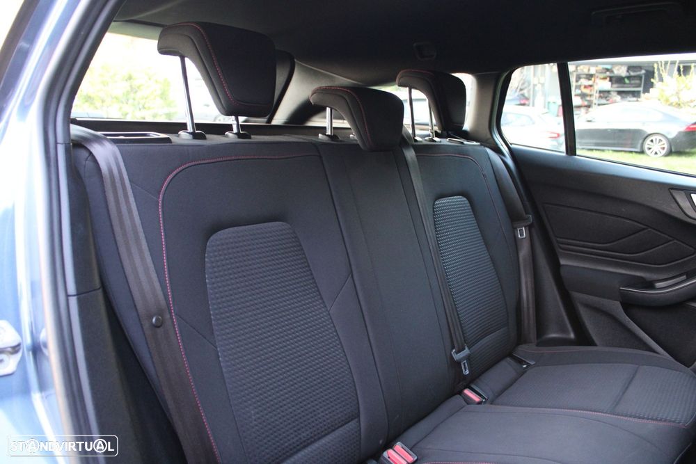 Ford Focus SW 1.5 TDCi EcoBlue ST-Line - 22