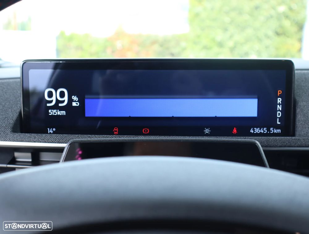 Ford Mustang Mach-E AWD PREMIUM - 40