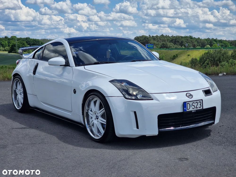 Nissan 350 Z - 22